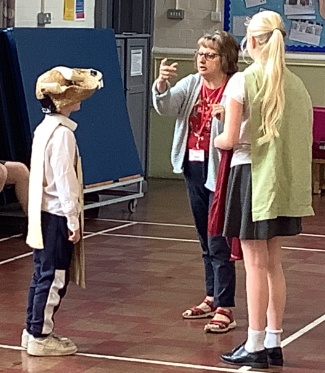 Bottom and Titania - A Midsummer Night's Dream Workshop - Montpelier Primary, Ealing
